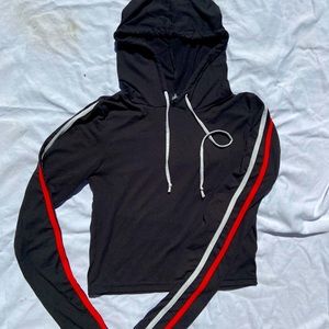 Cropped long sleeve top